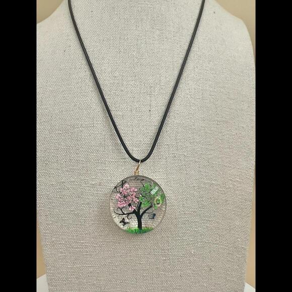 Jewelry - Beautiful Botanical Tree and Butterflies Pendant Necklace